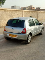 voitures-renault-clio-campus-2010-oran-algerie