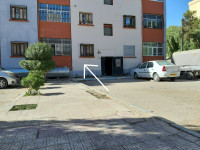 appartement-vente-f4-djelfa-algerie