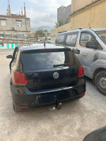 voitures-volkswagen-polo-2013-black-et-silver-algerie