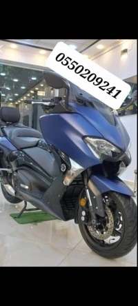 Tmax DX Yamaha 2017