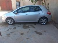 voitures-toyota-auris-2011-el-attaf-ain-defla-algerie