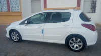 voitures-peugeot-308-2012-لاتوت-oum-el-bouaghi-algerie