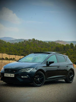 voitures-seat-leon-2018-chelia-khenchela-algerie