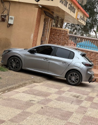 voitures-peugeot-208-2022-msila-algerie