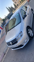 voitures-dacia-logan-2013-baraki-alger-algerie