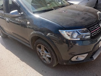 voitures-dacia-sandero-2019-stepway-restylee-beni-amrane-boumerdes-algerie