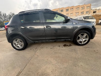 voitures-dacia-sandero-2019-stepway-restylee-beni-amrane-boumerdes-algerie