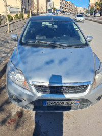 voitures-ford-focus-5-portes-2011-setif-algerie