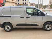 utilitaire-fiat-doblo-2024-italie-biskra-algerie