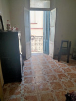 appartement-vente-f4-alger-bab-el-oued-algerie