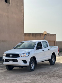 utilitaire-toyota-hilux-2024-slogi-cheraga-alger-algerie