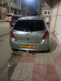 voitures-toyota-yaris-2011-copies-douera-alger-algerie