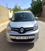 voitures-renault-kangoo-2021-chlef-algerie