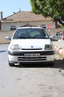 سيارة-صغيرة-renault-clio-2-2000-expression-القليعة-تيبازة-الجزائر