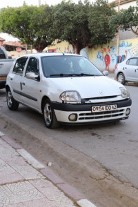 voitures-renault-clio-2-2000-expression-kolea-tipaza-algerie