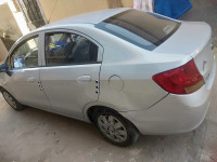 voitures-chevrolet-sail-4-portes-2010-algerie