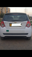 voitures-chevrolet-aveo-5-portes-2012-alger-centre-algerie