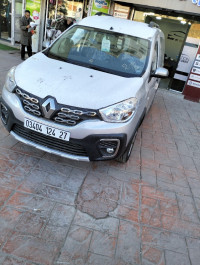 voitures-renault-kangoo-stepway-2024-mostaganem-algerie