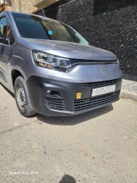 utilitaire-fiat-doblo-2023-ras-el-oued-bordj-bou-arreridj-algerie