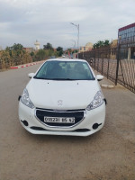 voitures-peugeot-208-2015-ahmar-el-ain-tipaza-algerie