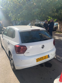 voitures-volkswagen-polo-2018-bordj-el-kiffan-alger-algerie