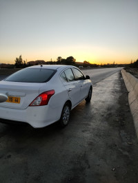 voitures-nissan-sunny-2015-tipaza-algerie