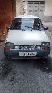 voitures-renault-5-1993-ben-khellil-blida-algerie