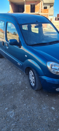 voitures-renault-kangoo-2009-tebessa-algerie