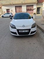 voitures-renault-megane-3-2011-bir-el-djir-oran-algerie