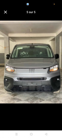 voitures-fiat-doblo-2024-new-annaba-algerie