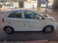 voitures-kia-picanto-2015-ain-beida-oum-el-bouaghi-algerie