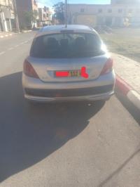 سيارات-peugeot-207-2012-fennec-باتنة-الجزائر