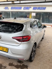 cars-renault-clio-5-2022-rs-line-oran-algeria