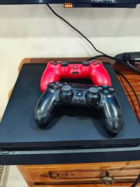أجهزة-ألعاب-الفيديو-ps4-slim-القالة-الطارف-الجزائر