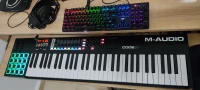 M AUDIO - CODE 61 