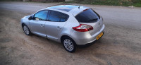 voitures-renault-megane-3-2013-bose-ain-bessem-bouira-algerie