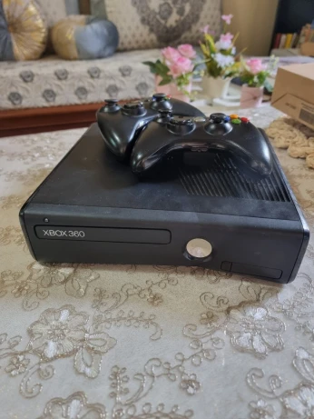 Xbox 360 s
