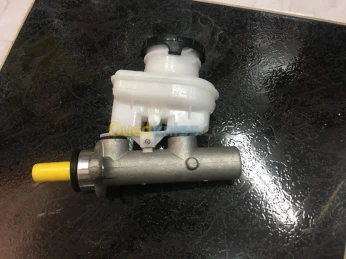POMPE DE FREIN ISUZU D-MAX