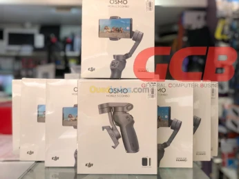 DJI Osmo Mobile 3 Combo Stabilisateur