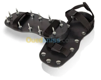 Chaussures clouées en époxy Réf :1126