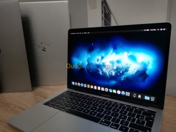 Macbook pro touchbar