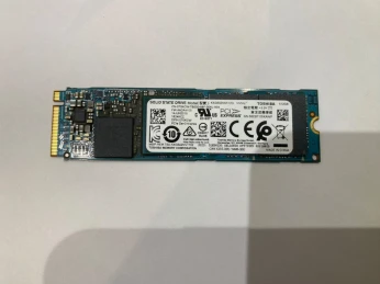 DISQUE DUR SSD NVME Toshiba XG5 512Go