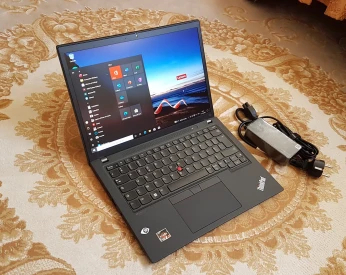 Thinkpad X13 gen 3 - AMD RYzen 5 pro 6650u 16gb DDR5 256 SSD NEUF jamais utilisé
