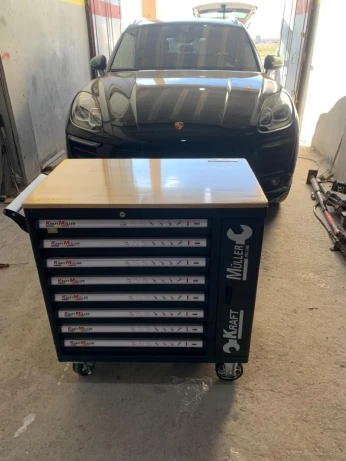 Caisse a outils servante