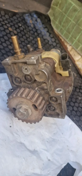 Pompe HP 2.7 HDI 204CV