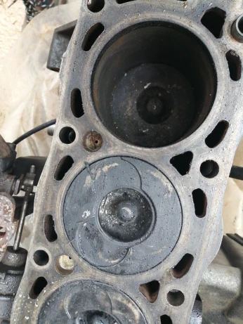 Demi moteur 2l HDI 110ch très propre