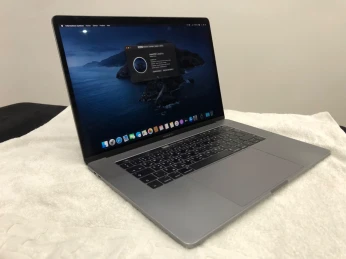 Mac book pro Touch Bar i7 / 15 poucs