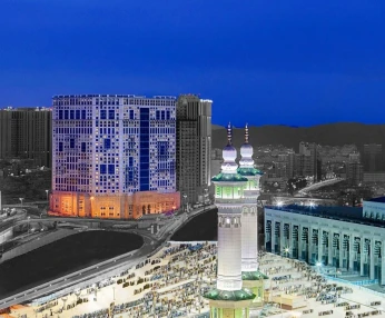 برنامج شهر رمضان المبارك 5 نجوم فندق انجم 150 متر