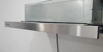 Hotte aspirante télescopiques 60cm Inox noir