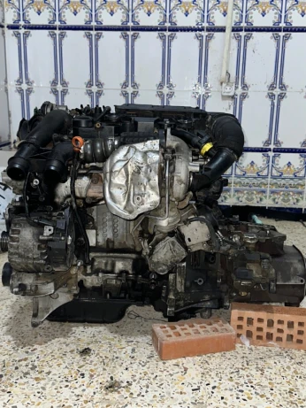 Mouteur 1.6 hdi 112